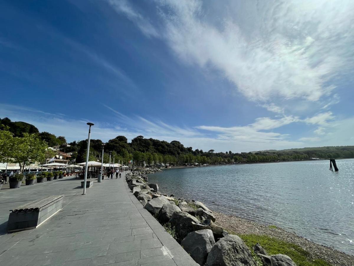 Luminoso Appartamento Sul Lago - Lake Court Anguillara Sabazia Eksteriør bilde